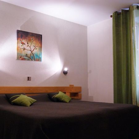Logis Hotel De La Paix - Tournus Bilik gambar